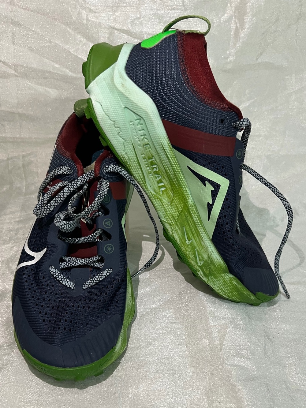 Nike ZoomX Womens Running Shoes Size 8 Blue Green Burgundy Athletic Sneakers - Picture 6 of 9